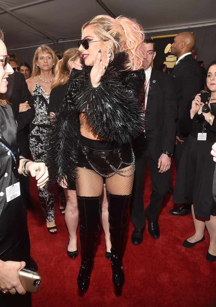Lady-Gaga-at-59th-Grammy-Awards-6