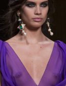 Sara-Sampaio-at-Alberta-Ferretti-Fashion-Show-1