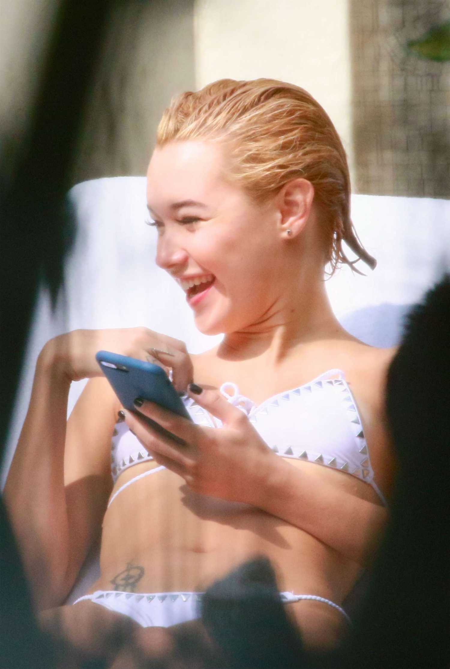 Sarah-Snyder-in-White-Bikini-2