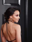 Tinashe-at-59th-Grammy-Awards-in-LA-1