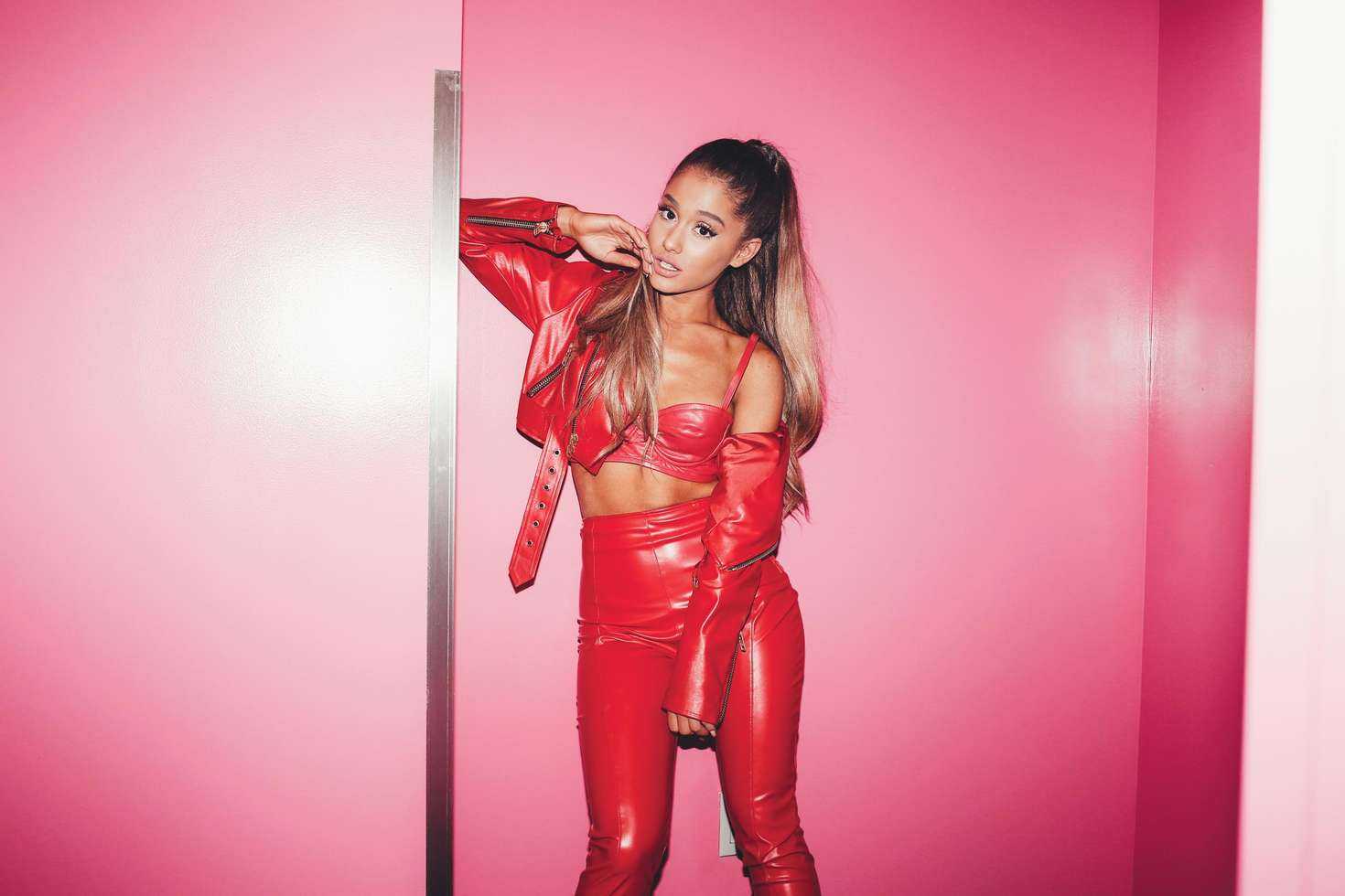 Ariana-Grande-Hot-in-Red-Leather-3