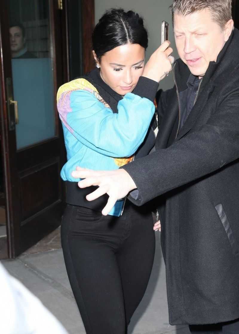 Demi-Lovato-508