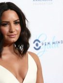 Demi-Lovato-558