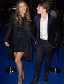Elizabeth-Hurley-506