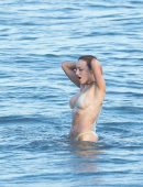 Francesca-Eastwood-956