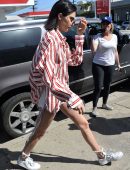 Kendall-Jenner-Filming-at-Cuveee-3