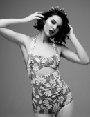 Kendall-Jenner-LOVE-Magazine-Photoshoot-6