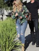 Khloe-Kardashian-804