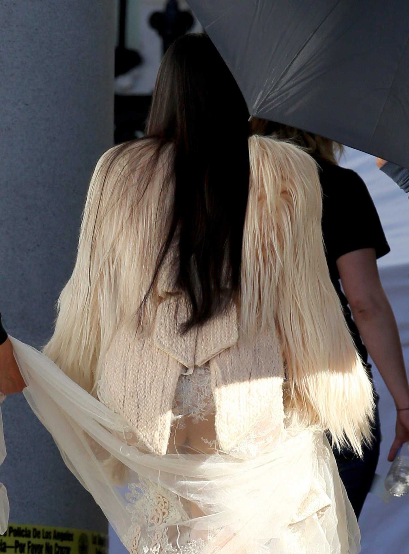 Kim-Kardashian -on-Ocean’s-Eight-Movie-Set-10