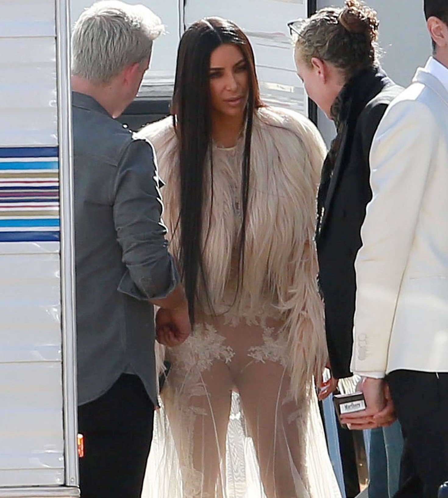 Kim-Kardashian -on-Ocean’s-Eight-Movie-Set-12