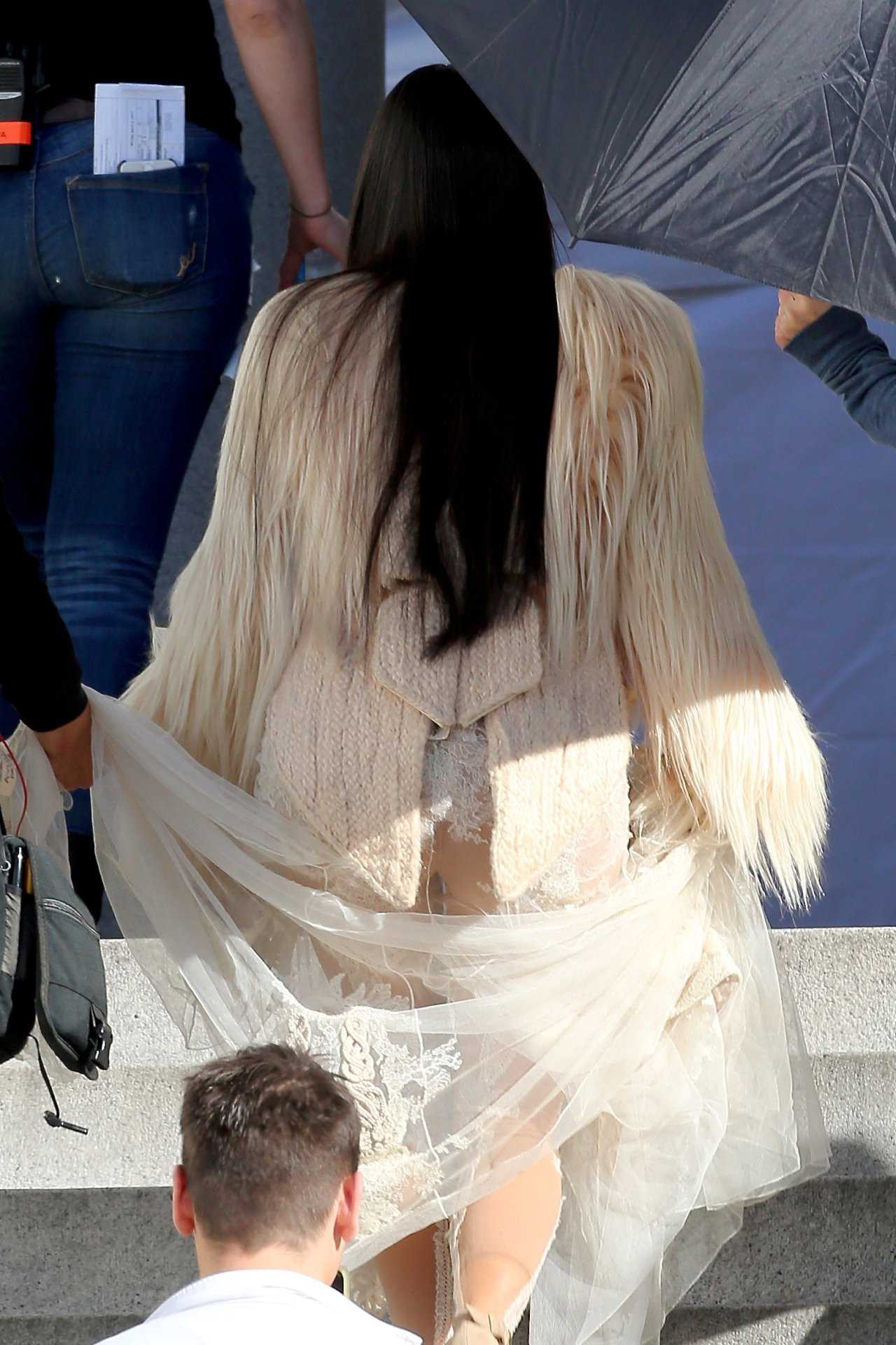 Kim-Kardashian -on-Ocean’s-Eight-Movie-Set-5