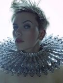 Scarlett-Johansson-Photoshoot-for-Saturday-Night-Live-March-2017-3