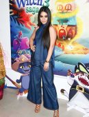 Vanessa-Hudgens-at-Bubble-Witch-3-Saga-11