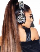 Ariana-Grande-Cosmopolitan-UK-2017-7