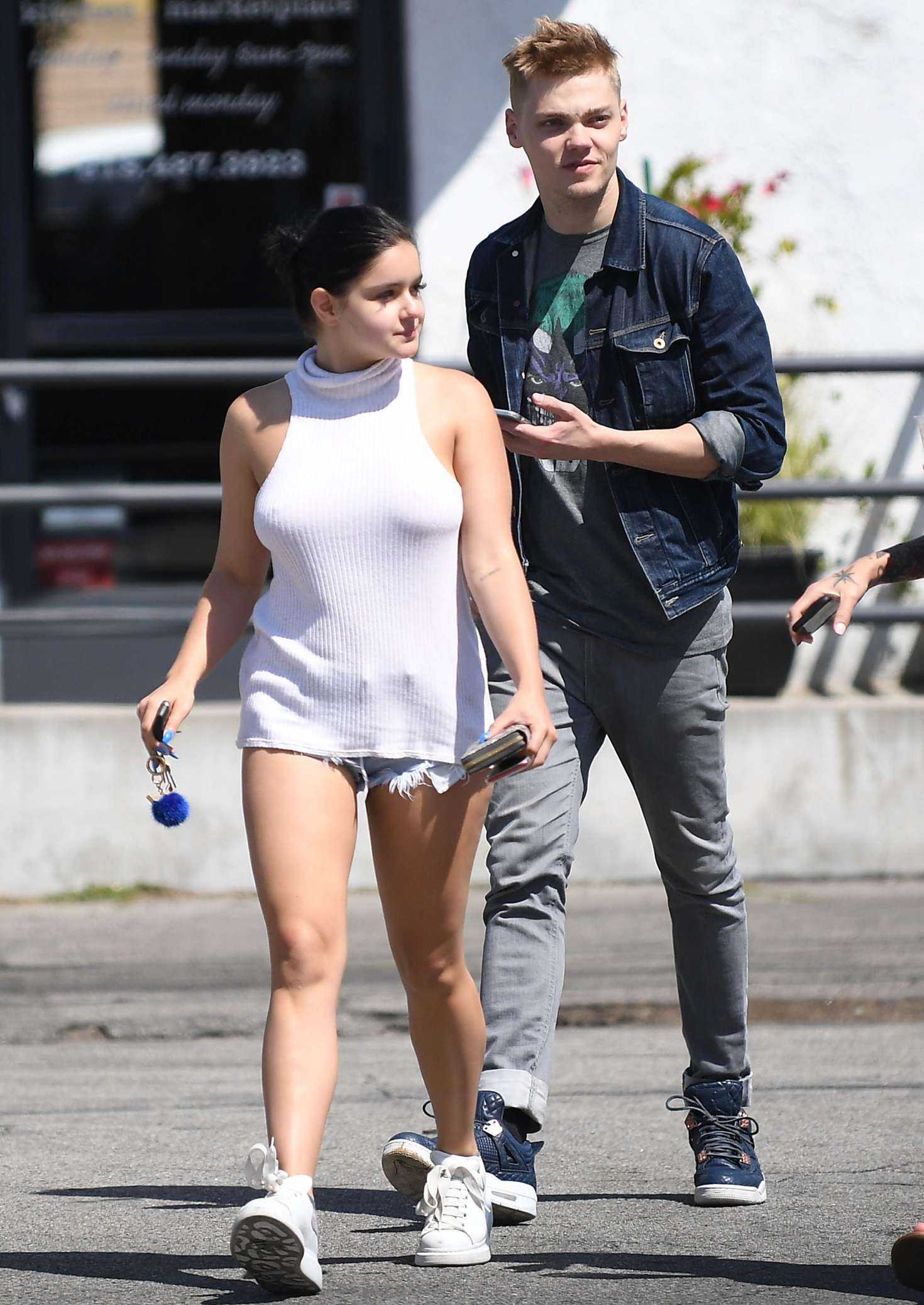 Ariel-Winter-101