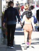 Ariel-Winter-Leggy-6