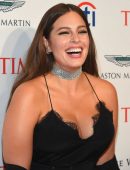 Ashley Graham Tripped on her Dress as she made her Entrance at the 2017 Time 100 Gala in New York