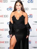Ashley Graham Tripped on her Dress as she made her Entrance at the 2017 Time 100 Gala in New York