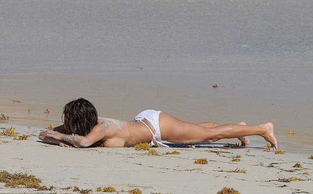 Brooke-Burke-4