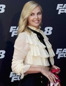 Charlize-Theron-at-The-Fate-of-the-Furious-Photocall-in-Madrid-10