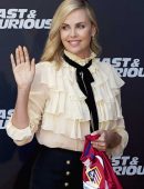 Charlize-Theron-at-The-Fate-of-the-Furious-Photocall-in-Madrid-9