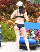 Dakota-Johnson-8