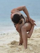 Dayane Mello Bikini Photoshoot during Isola Dei Famosi 2017