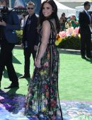 Demi-Lovato-at-Premiere-of-Smurfs-The-Lost-Village-LA-2