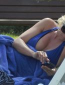 Denise van Outen in Swimsuit at Poolside in Marbella
