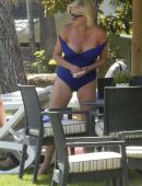 Denise van Outen in Swimsuit at Poolside in Marbella