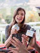 Hailee Steinfeld Talking to Kevin Manno at 104.3 MYfm Balcony in LA