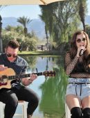 Hailee Steinfeld - Performing during The Hyde Away in Thermal, CA