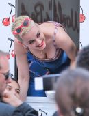 Katy Perry Out and About, Giving Out Pies in New York