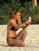 Michelle-Hunziker-301