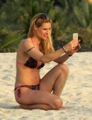 Michelle-Hunziker-304