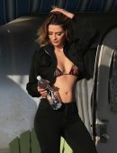Mischa-Barton-1