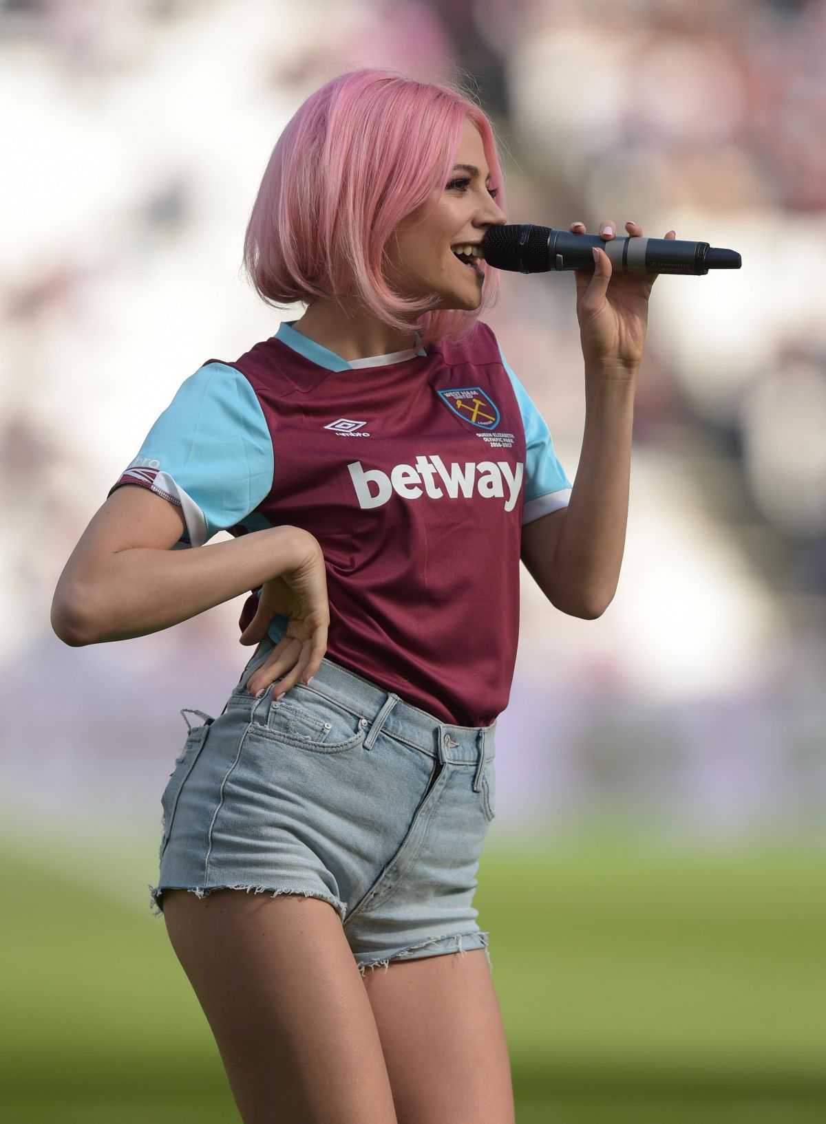 Pixie Lott Performing at West Ham vs Everton Football Match Half Time in London