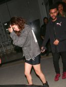 Selena-Gomez-Leggy-1