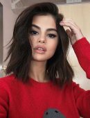 Selena Gomez Carry Bob Haircut after Coachella