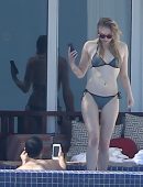 Sophie Turner in Bikini in Cabo San Lucas, Mexico