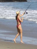Alessandra-Ambrosio-in-Swimsuit-975