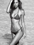 Alexis Ren says Posing Nude Is Hard Work