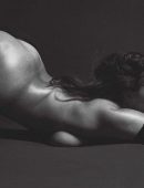 Ashley Graham Photoshoot By Mario Sorrenti For V Magazine - May 2017