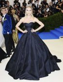 Candice Swanepoel – 2017 Supermodel stuns on Met Gala