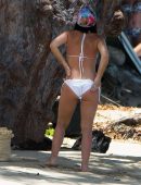 Catherine-Harding-Booty-in-White-Bikini-11