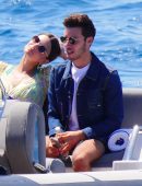 Emily Ratajkowski Arriving at Hotel du Cap Eden Roc, Cannes