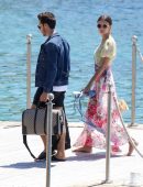 Emily Ratajkowski Arriving at Hotel du Cap Eden Roc, Cannes