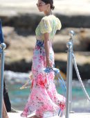 Emily Ratajkowski Arriving at Hotel du Cap Eden Roc, Cannes