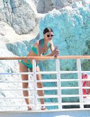 Emily Ratajkowski in Green Bikini in and Around Pool in Eden Roc, Cannes