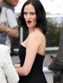 Eva Green at "Based on a True Story" Photocall in Cannes